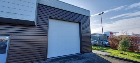 Vente Local d'activité de 405 m2, à Verneuil-en-Halatte (60550) en France