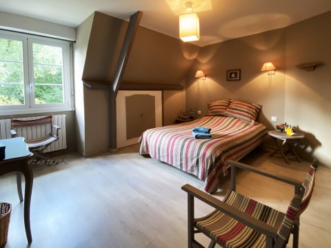 Vente Local commercial idéal pour Hôtel restaurant de 5 chambres avec terrasse à Dinard (35800)