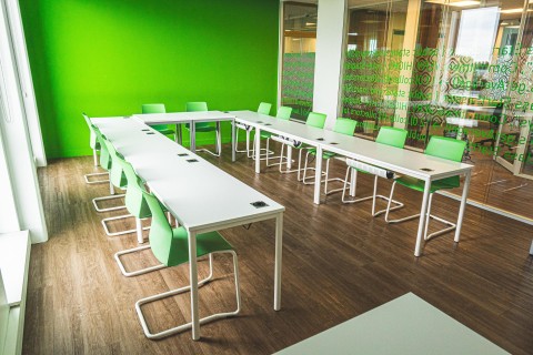 Vente Plateau de bureaux de 591 m2, à Saint-Herblain (44800) en France