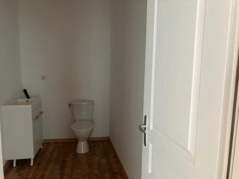 Vente Bureaux / Locaux professionnels, 54 m2 à Périgueux (24000) en France