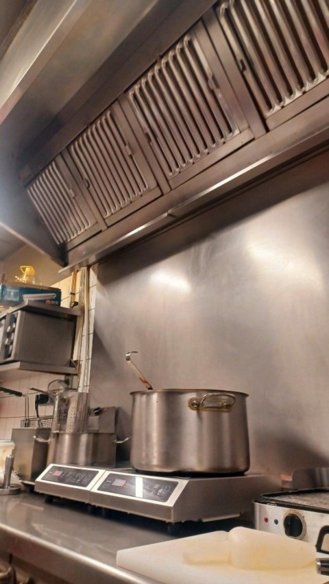 Vente Restaurant 48 couverts avec terrasse dans un quartier dynamique, à Paris (75012) en France
