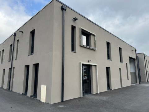Vente Bureaux / Locaux professionnels, 10860 pi2 à Bretteville-sur-Odon (14760) en France