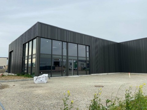 Vente Bâtiment artisanal de 478 m2 à Beauzelle (31700) en France