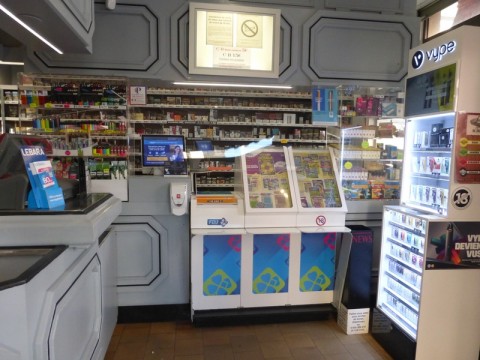 Vente Bar, Tabac, Loto avec terrasse dans un quartier attractif, à Nice (06000) en France