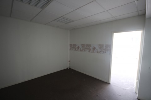 Vente Local commercial de 218 m2 à Fumay (08170) en France