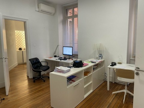 Vente Bureaux / Locaux professionnels, 80 m2 à Toulouse (31000) en France